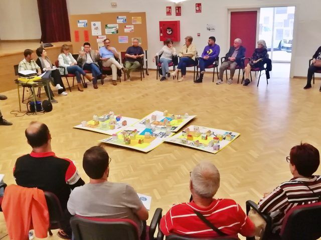 Celebrado el Encuentro Comunitario de Santa Bárbara y presentada la Monografía del barrio