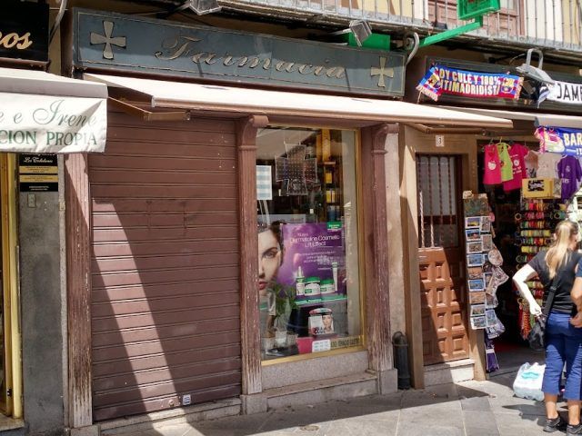 Farmacia "Castro Sierra"